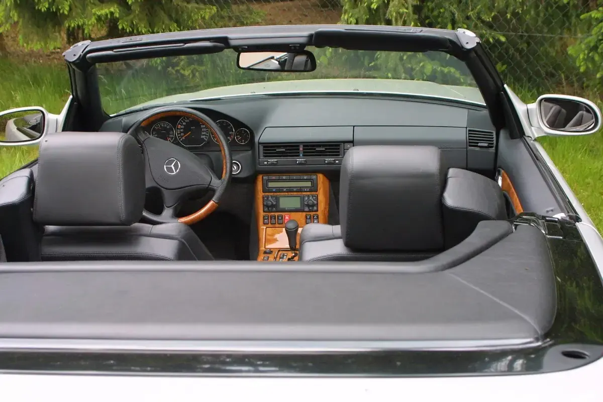 Gebraucht Mercedes SL280 204 PS (150 kW) 1999 Silber Cabrio