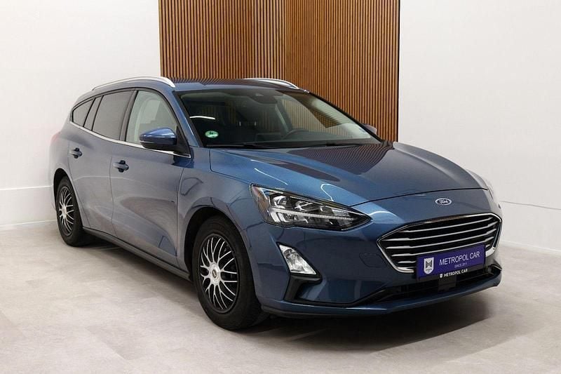 Blau Gebraucht 2020 Ford Focus Kombi | 12.590 € (Guter Preis) - Bild 1/4