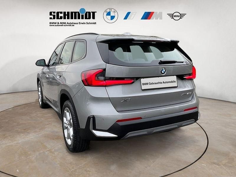 Gebraucht BMW X1 163 PS (119 kW) 2025 Silber SUV