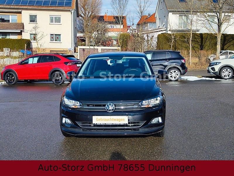 Gebraucht VW Polo IQ Drive 95 PS (69 kW) 2021 Schwarz Limousine