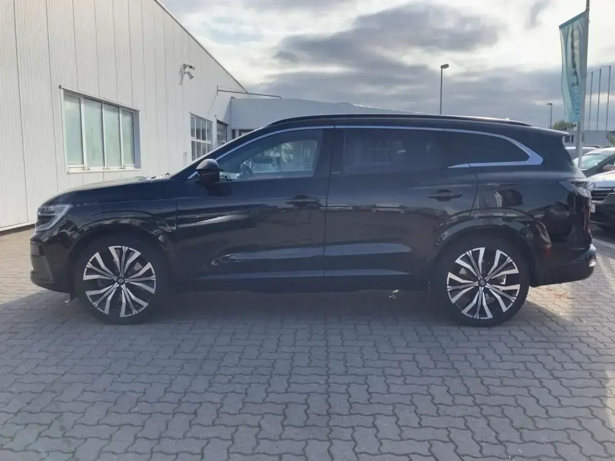 Gebraucht Renault Espace Iconic 200 PS (147 kW) 2025 Sternenschwarz SUV