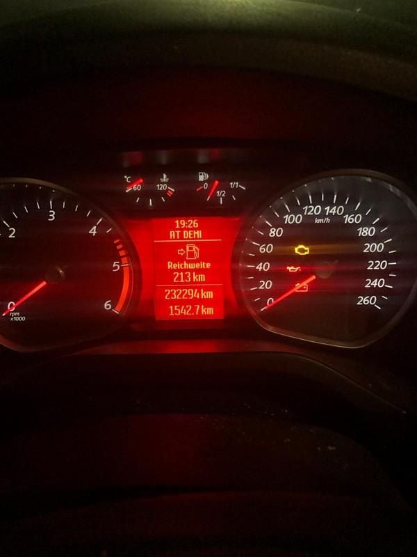 Gebraucht Ford S-MAX S 140 PS (102 kW) 2010 Grau Van / Kleinbus