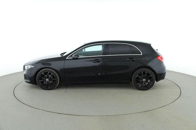 Gebraucht Mercedes A180 Progressive 116 PS (85 kW) 2019 Schwarz Limousine
