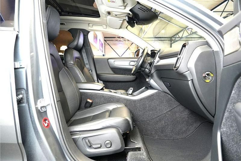 Gebraucht Volvo XC40 250 PS (183 kW) 2018 Grau SUV