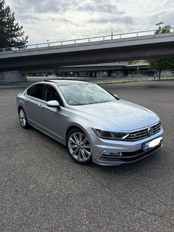 Gebraucht VW Passat R-line 190 PS (139 kW) 2016 Silber Limousine