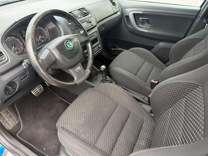 Gebraucht Skoda Fabia RS 179 PS (131 kW) 2010 Blau Limousine