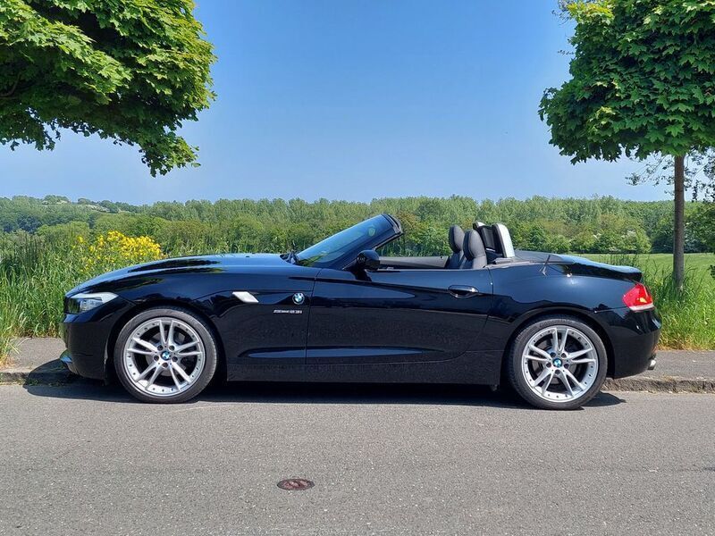 Schwarz Gebraucht 2009 BMW Z4 Cabrio | 15.500 € (Fairer Preis) - Bild 1/4