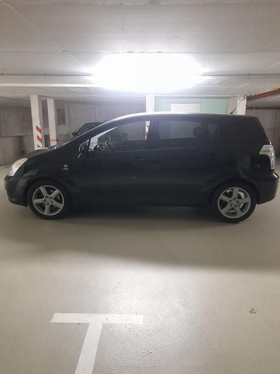 Gebraucht Toyota Corolla Verso 177 PS (130 kW) 2007 Schwarz Van / Kleinbus