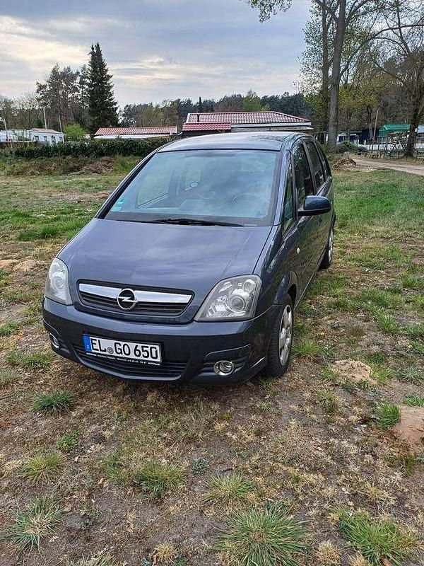 Blau Gebraucht 2009 Opel Meriva Innovation Van / Kleinbus | 3.200 € (Guter Preis) - Bild 1/4