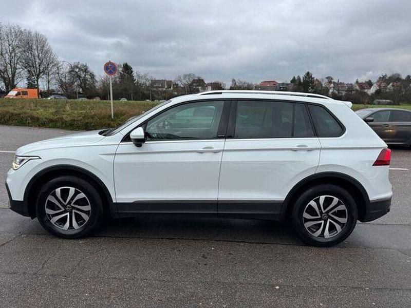 Gebraucht VW Tiguan Active 100 PS (73 kW) 2021 Andere SUV
