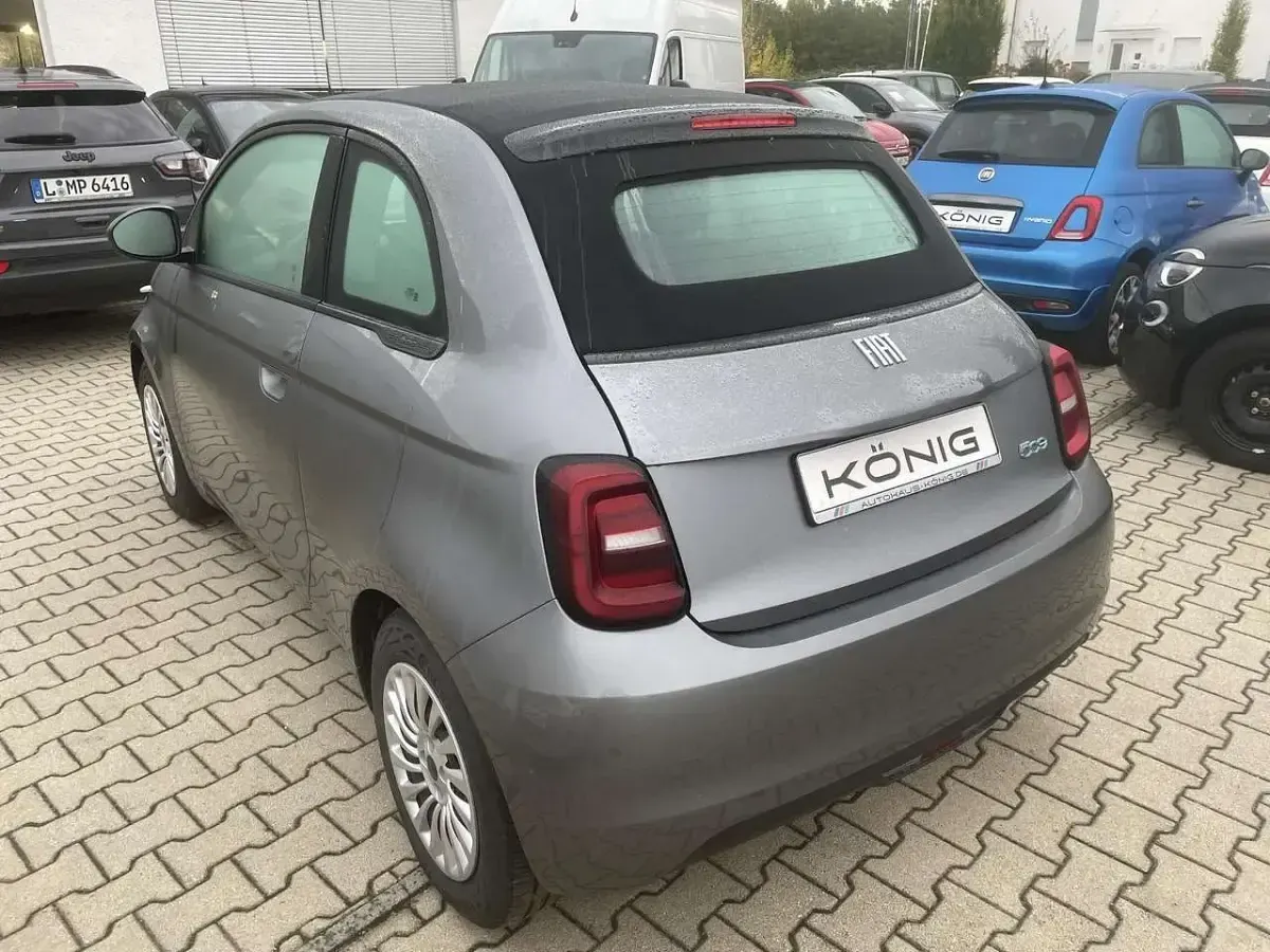 Gebraucht Fiat 500e 86 kW (118 PS) 2023 Grau Cabrio