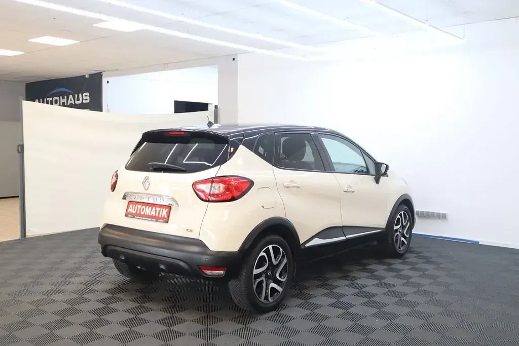 Gebraucht Renault Captur Luxe 120 PS (88 kW) 2013 Beige SUV