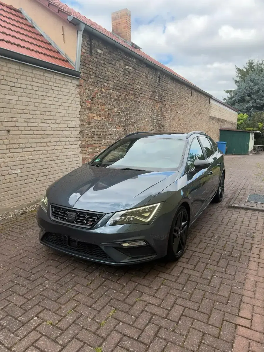 Gebraucht Seat Leon ST FR 150 PS (110 kW) 2020 Grau Kombi