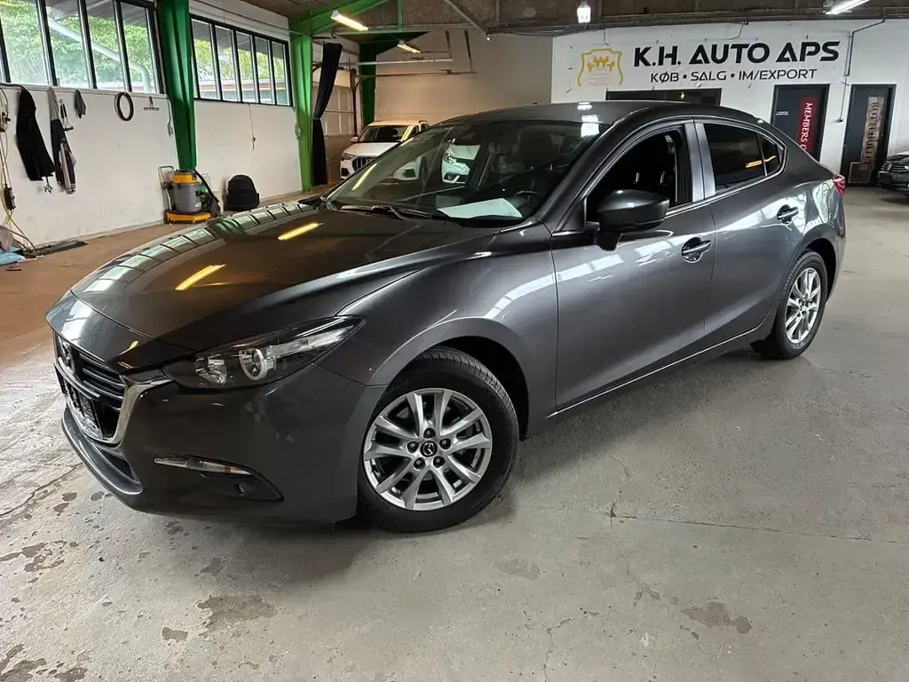 Gebraucht Mazda 3 Center-Line 120 PS (88 kW) 2018 Grau Limousine
