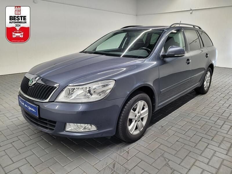 Grau Gebraucht 2010 Skoda Octavia Impuls Edition Kombi | 9.480 € (Teuer) - Bild 1/4