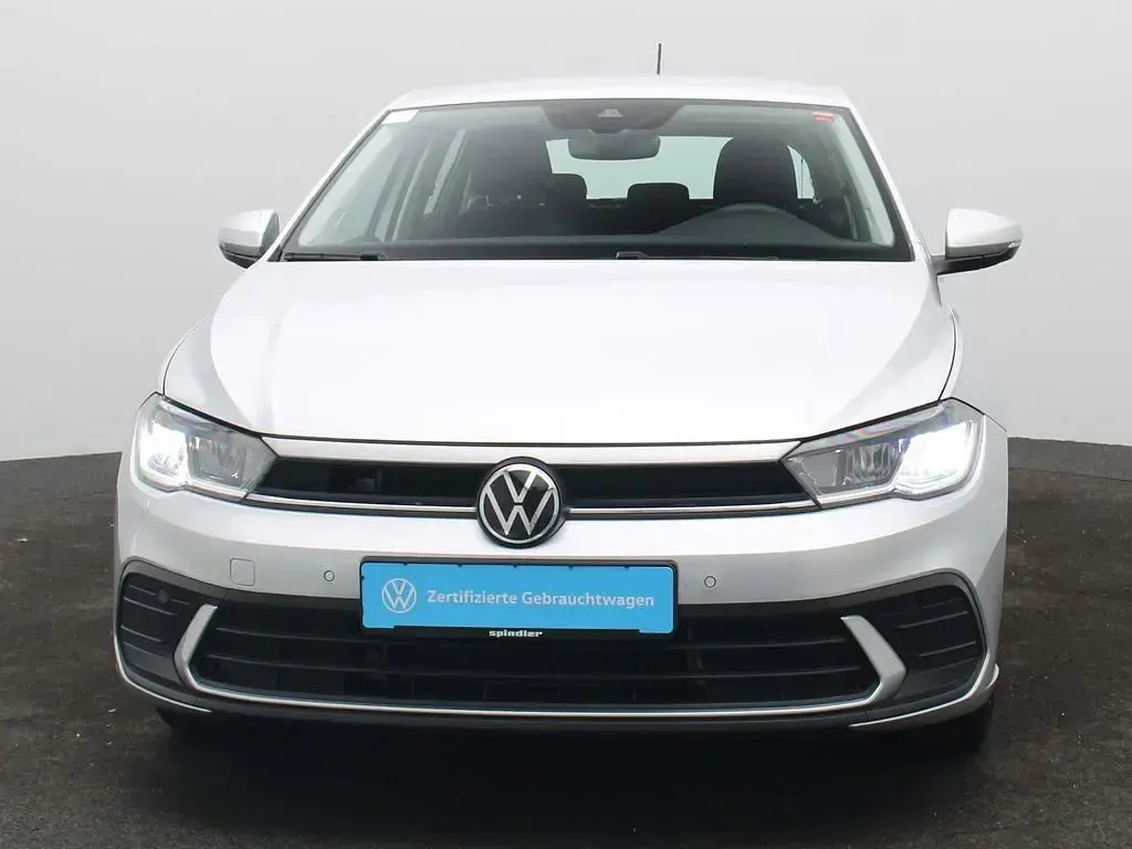 Gebraucht VW Polo Life 95 PS (69 kW) 2024 Reflexsilber metallic Limousine