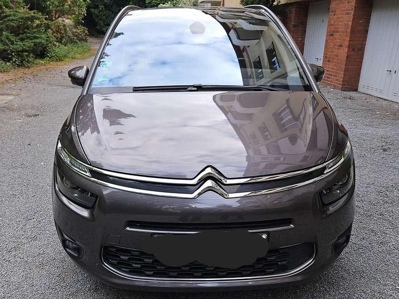 Braun Gebraucht 2016 Citroën C4 Picasso Exclusive Van / Kleinbus | 13.900 € - Bild 1/4