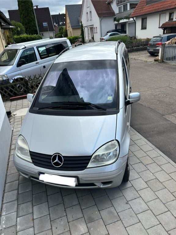 Silber Gebraucht 2002 Mercedes Vaneo Van / Kleinbus | 2.298 € (Fairer Preis) - Bild 1/4