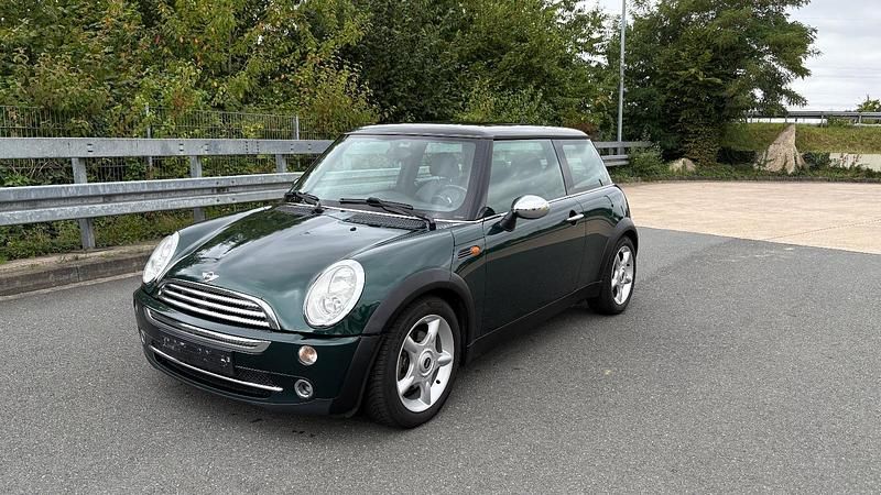 Grün Gebraucht 2005 Mini Cooper Coupé Coupé | 5.990 € (Fairer Preis) - Bild 1/4
