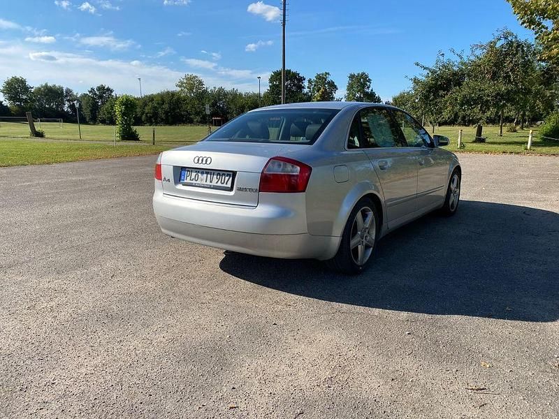 Gebraucht Audi A4 Sport 163 PS (119 kW) 2004 Silber Limousine