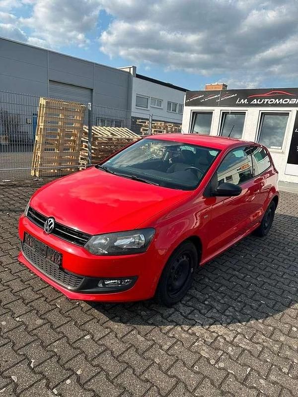 Rot Gebraucht 2012 VW Polo Match Kleinwagen | 3.850 € (Guter Preis) - Bild 1/4