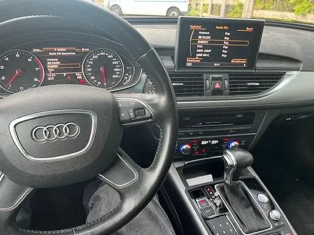 Gebraucht Audi A6 179 PS (131 kW) 2012 Schwarz Limousine