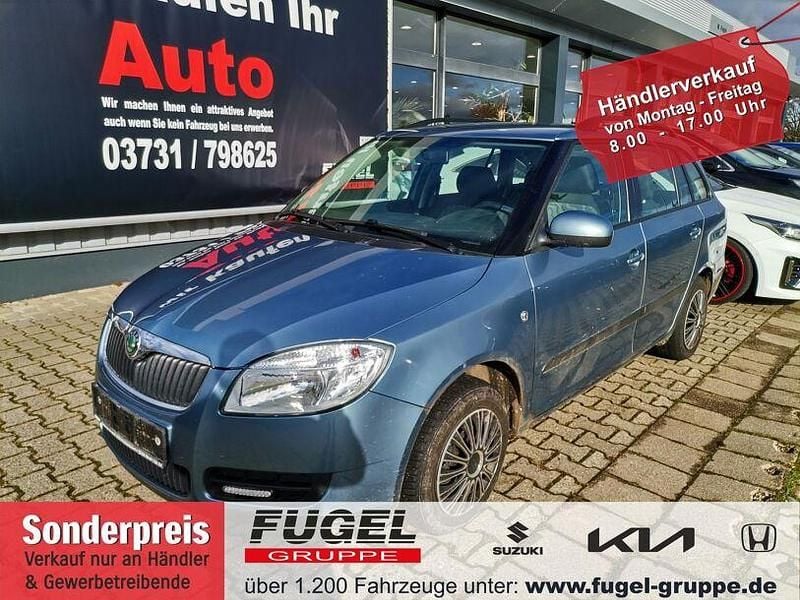 Satingrau metallic Gebraucht 2009 Skoda Fabia Ambiente Kombi | 2.149 € (Superpreis) - Bild 1/4