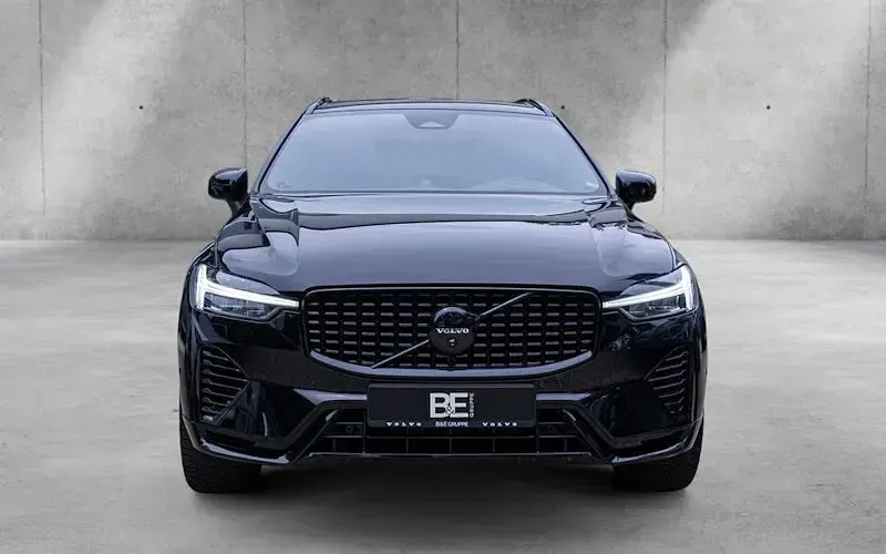 Gebraucht Volvo XC60 Plus 455 PS (334 kW) 2024 Schwarz SUV