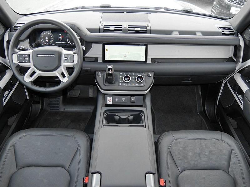 Gebraucht Land Rover Defender SE 300 PS (220 kW) 2023 Fuji white SUV