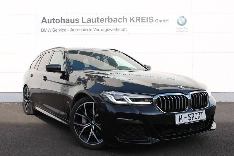 Gebraucht BMW 530 M Sport 286 PS (210 kW) 2023 Schwarz Kombi
