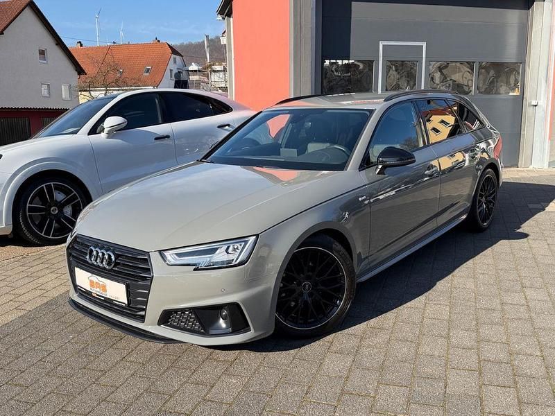 Gebraucht Audi A4 S-Line 150 PS (110 kW) 2019 Quantumgrau Kombi