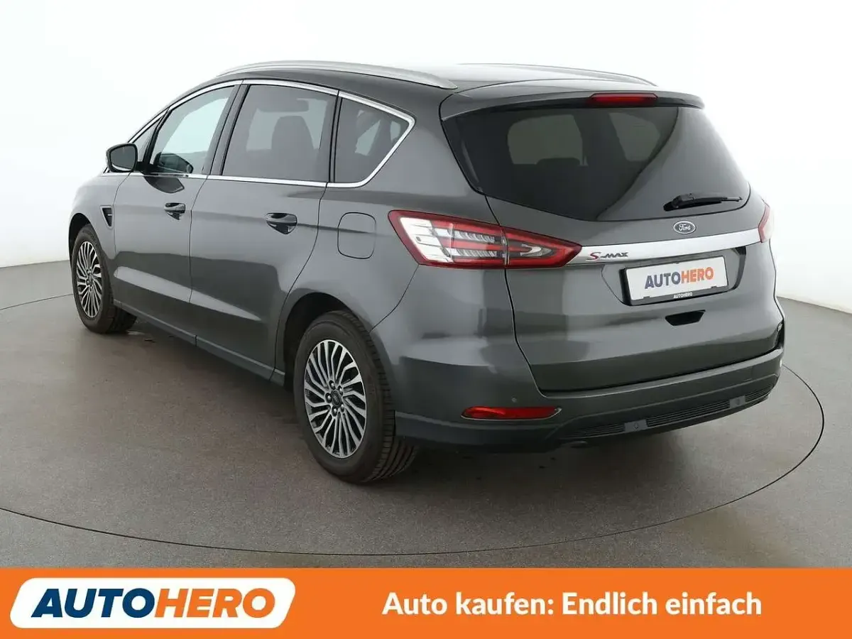 Occasion Ford S-MAX Titanium 165 ch (121 kW) 2018 Gris Monospace