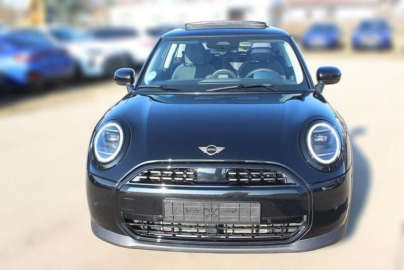 Gebraucht Mini Cooper Classic 114 kW (156 PS) 2025 Schwarz Kleinwagen