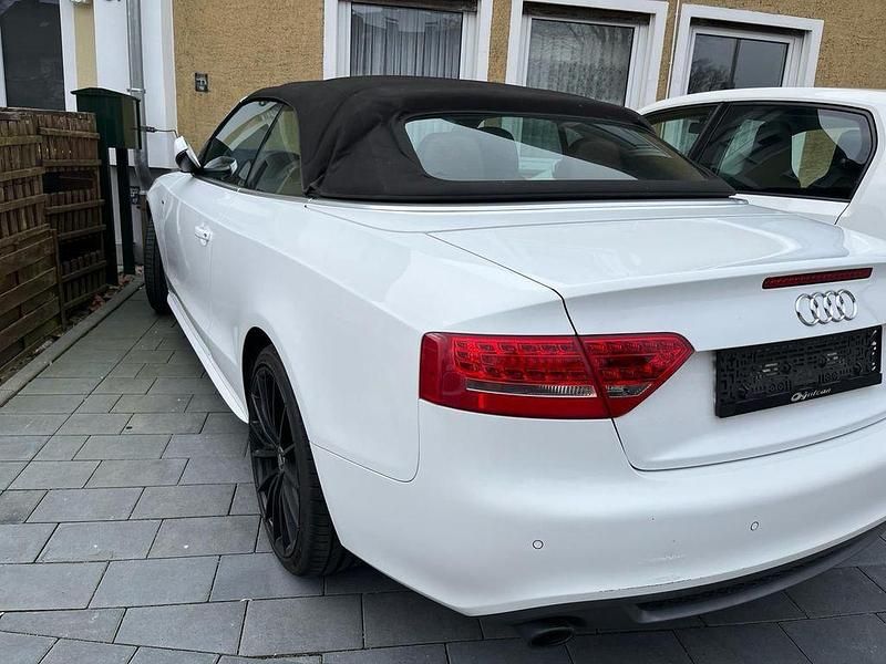 Gebraucht Audi Cabriolet Sport 245 PS (180 kW) 2011 Weiß Cabrio