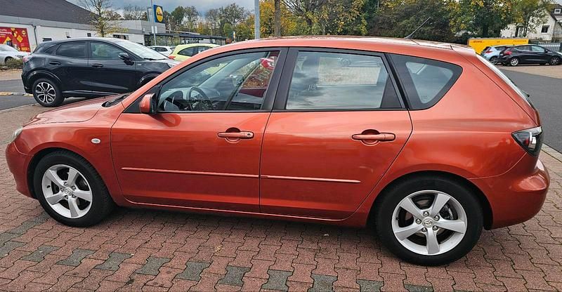 Orange Gebraucht 2005 Mazda 3 Kombi | 2.850 € (Fairer Preis) - Bild 1/4