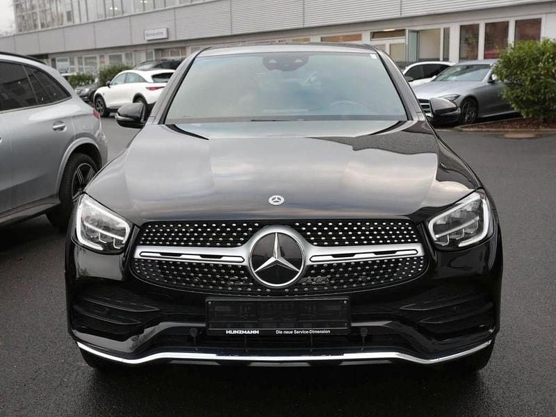 Gebraucht Mercedes GLC300e AMG 320 PS (235 kW) 2020 Obsidianschwarz metallic Coupé