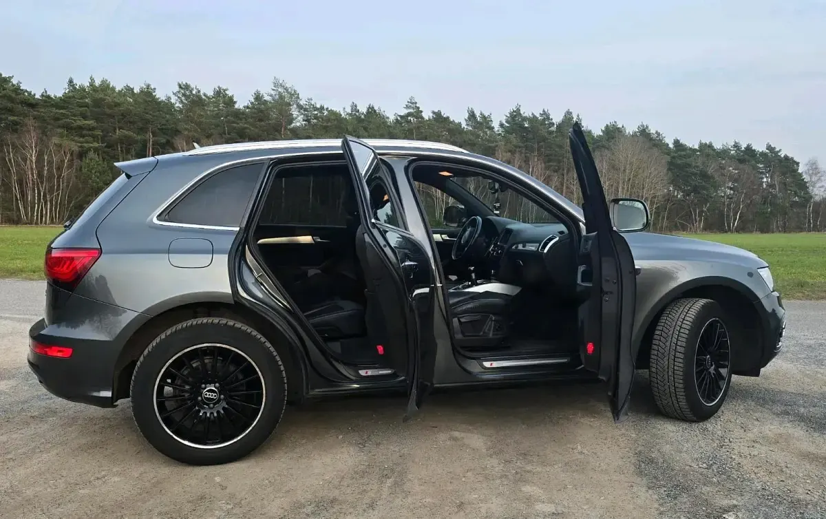 Gebraucht Audi Q5 S-Line 150 PS (110 kW) 2015 Grau SUV
