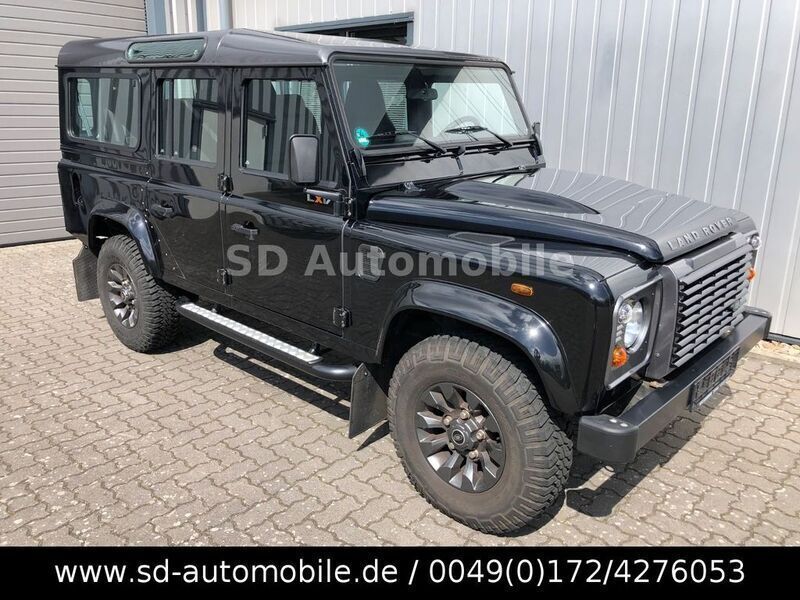 Schwarz Gebraucht 2013 Land Rover Defender SUV | 65.890 € - Bild 1/4