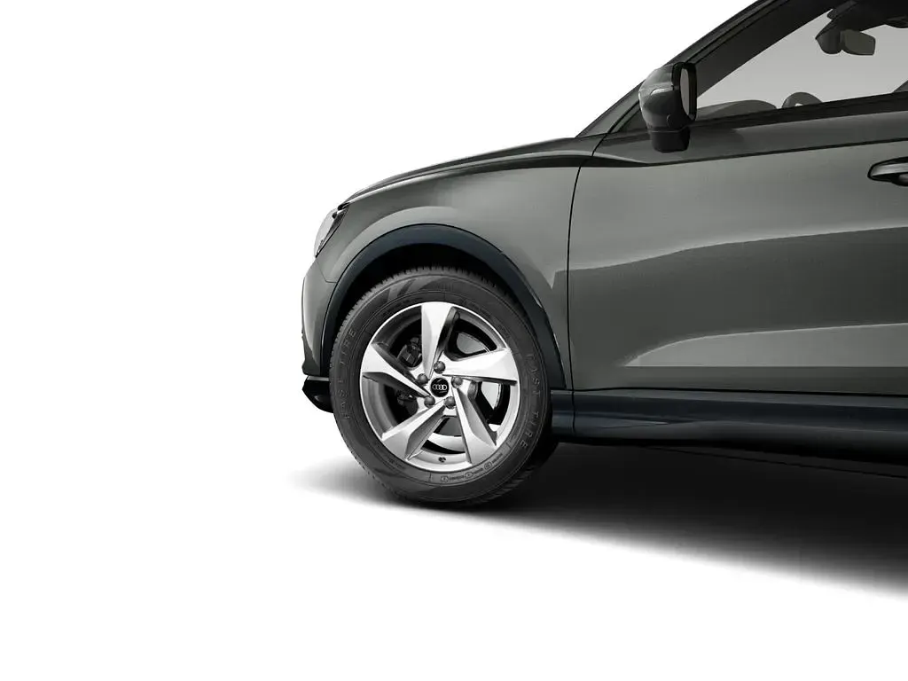 Gebraucht Audi Q3 Advanced Plus 150 PS (110 kW) 2025 Chronosgrau metallic (metallic) SUV