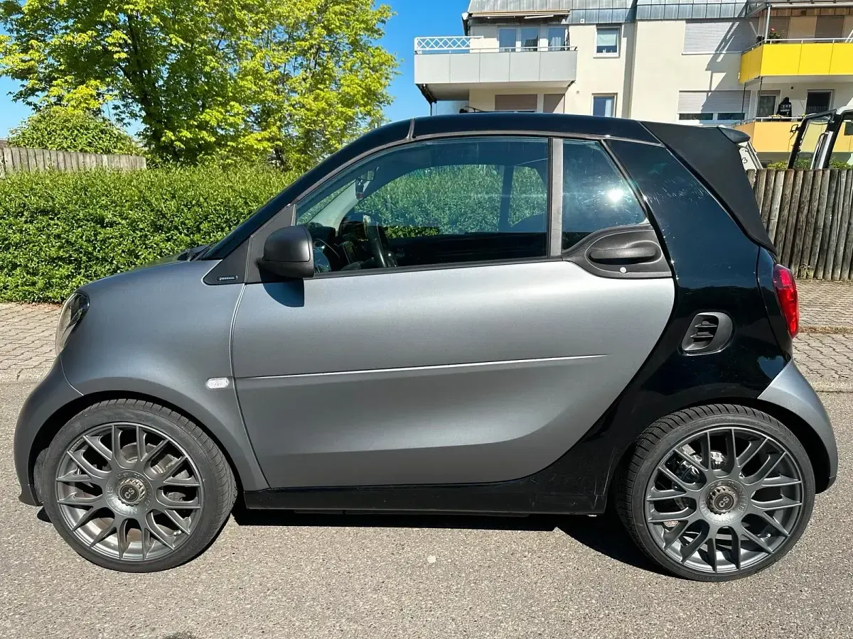 Occasion Smart ForTwo Cabrio Brabus 90 ch (66 kW) 2017 Gris Cabriolet