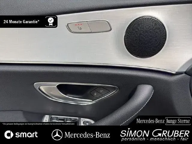 Gebraucht Mercedes E220 Avantgarde 200 PS (147 kW) 2022 Hightechsilber Kombi