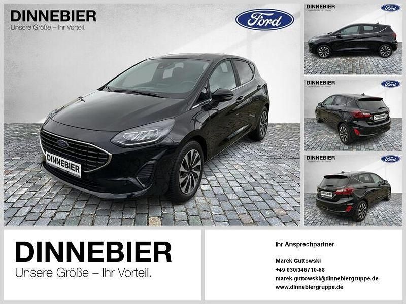 Agate black metallic Gebraucht 2022 Ford Fiesta Titanium X Kleinwagen | 19.985 € (Fairer Preis) - Bild 1/4