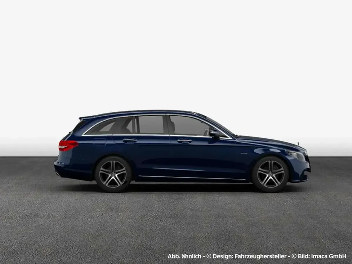Gebraucht Mercedes C180 Advanced Plus 170 PS (125 kW) 2024 Sodalithblue  metallic paint Kombi