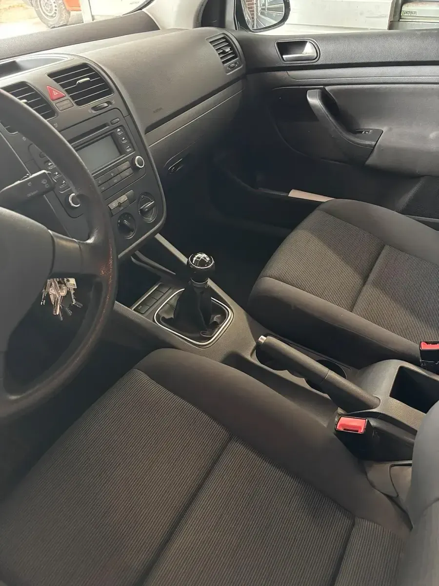 Gebraucht VW Golf V 75 PS (55 kW) 2005 Schwarz Kleinwagen