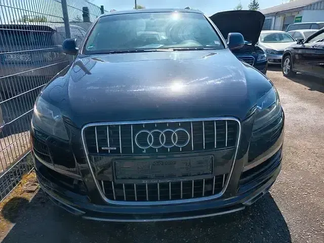 Gebraucht Audi Q7 Basis 239 PS (175 kW) 2010 Schwarz SUV