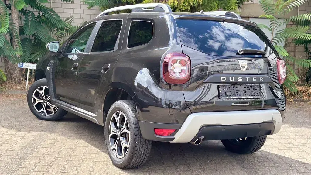 Gebraucht Dacia Duster Prestige 109 PS (80 kW) 2018 Schwarz SUV