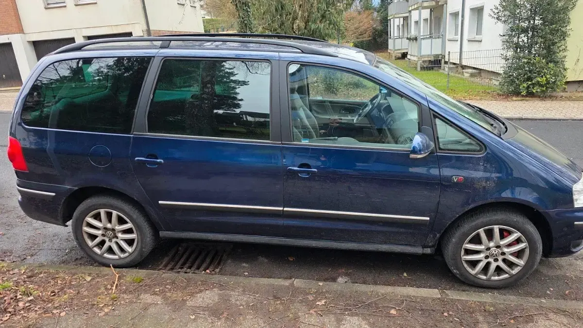 Gebraucht VW Sharan Highline 204 PS (150 kW) 2004 Blau Van / Kleinbus