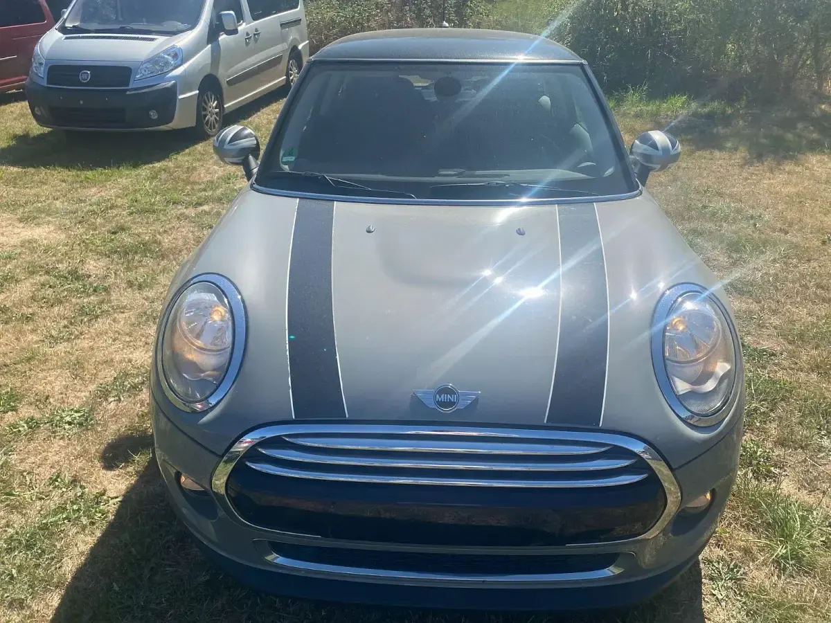 Gebraucht Mini Cooper D Sport 116 PS (85 kW) 2015 Grau Kleinwagen