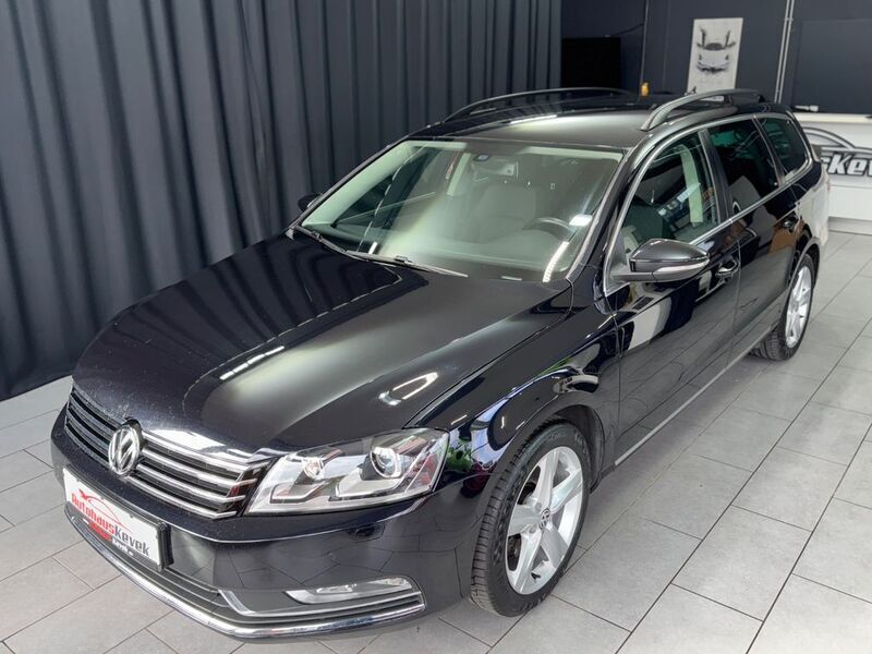 Schwarz Gebraucht 2012 VW Passat Comfortline Kombi | 6.500 € (Fairer Preis) - Bild 1/4