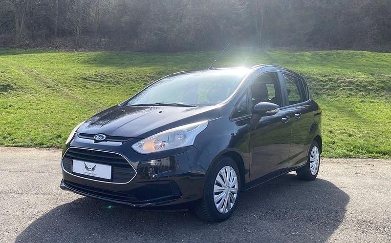 Second-hand Ford B-MAX SYNC Edition 101 CP (74 kW) 2014 Negru Monovolum